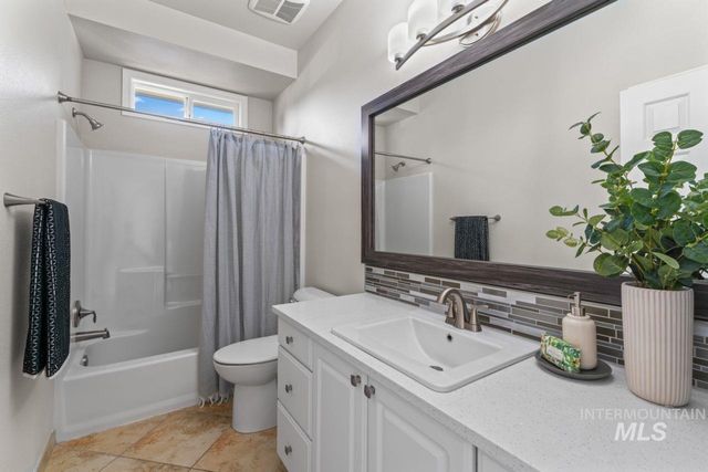 1053 N Elkriver Way, Eagle, ID 83616
