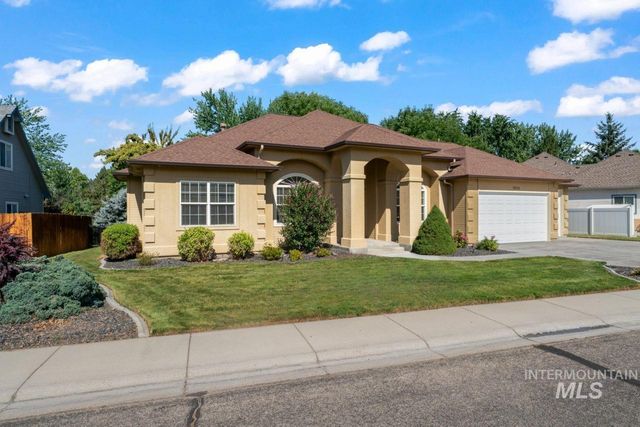 1053 N Elkriver Way, Eagle, ID 83616