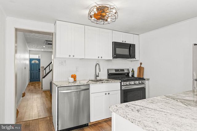 273 KALOS ST, Philadelphia, PA 19128