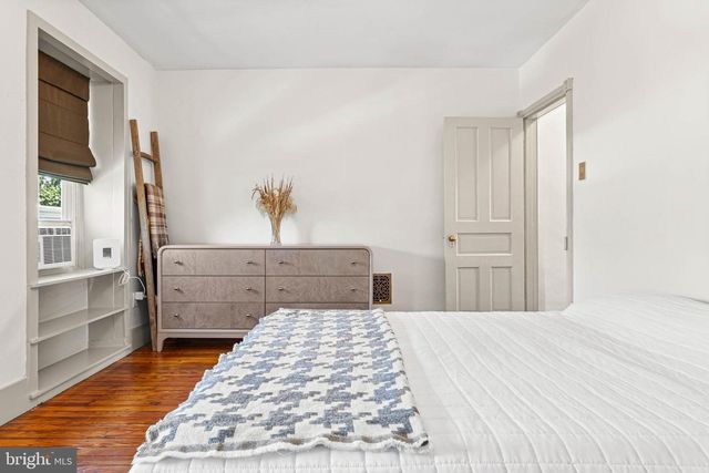 273 KALOS ST, Philadelphia, PA 19128