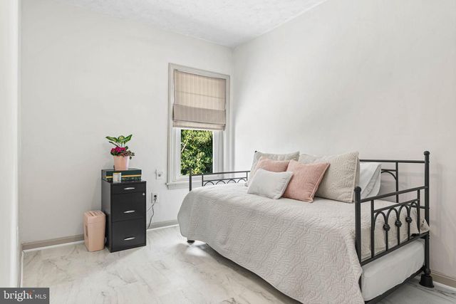 273 KALOS ST, Philadelphia, PA 19128