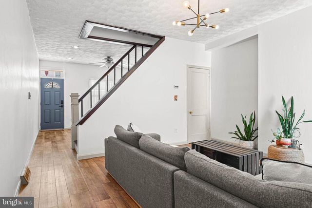 273 KALOS ST, Philadelphia, PA 19128