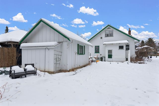 12 N Du Bois Avenue, Elgin, IL 60123