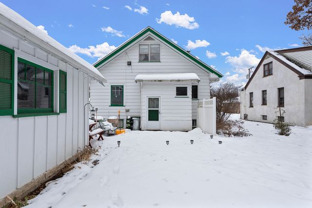 12 N Du Bois Avenue, Elgin, IL 60123