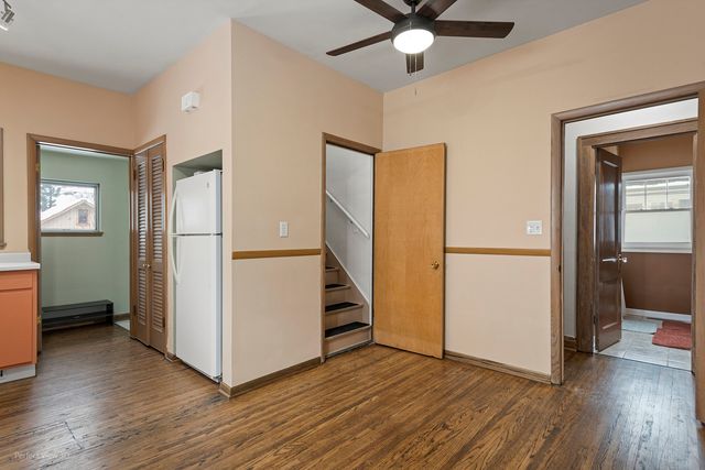 12 N Du Bois Avenue, Elgin, IL 60123