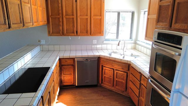 13033 Clements Road, Groveland, CA 95321