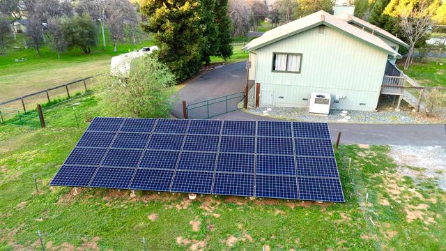 13033 Clements Road, Groveland, CA 95321