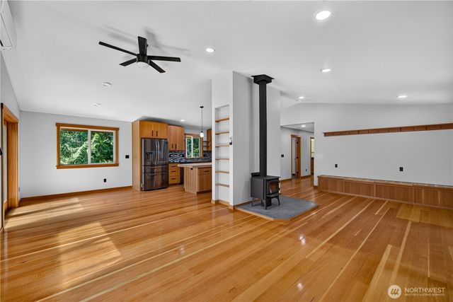 5621 Paradise Lane, Anacortes, WA 98221