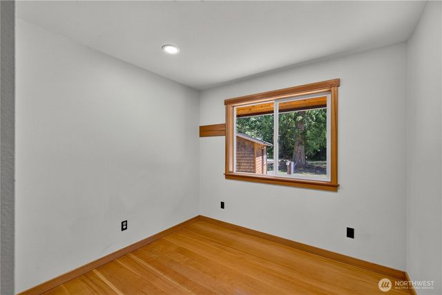 5621 Paradise Lane, Anacortes, WA 98221