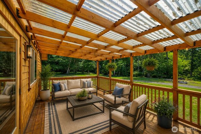 5621 Paradise Lane, Anacortes, WA 98221