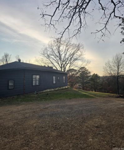 11404 Lucian Wood Road, Cedarville, AR 72932