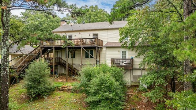 28 River Ridge Circle, Little Rock, AR 72227