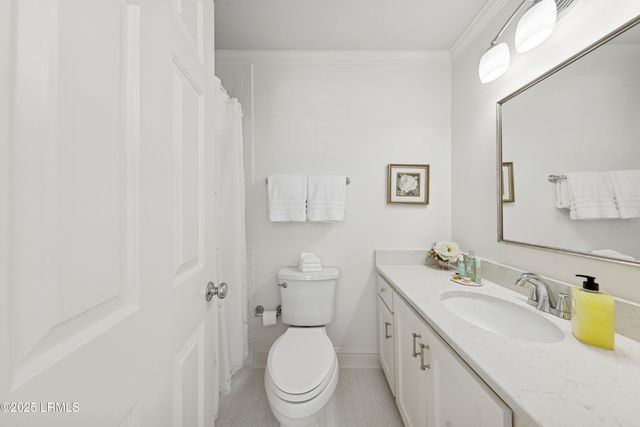 895 Ribaut Rd Apt 2, Beaufort, SC 29902