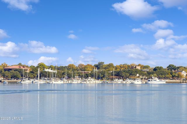 895 Ribaut Rd Apt 2, Beaufort, SC 29902