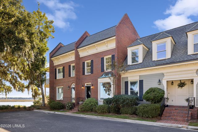 895 Ribaut Rd Apt 2, Beaufort, SC 29902