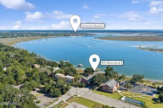 895 Ribaut Rd Apt 2, Beaufort, SC 29902