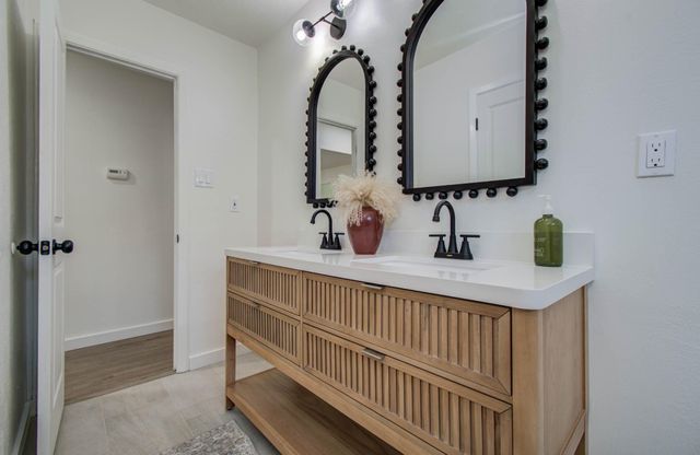 2809 Spa Drive, Deer Park, TX 77536