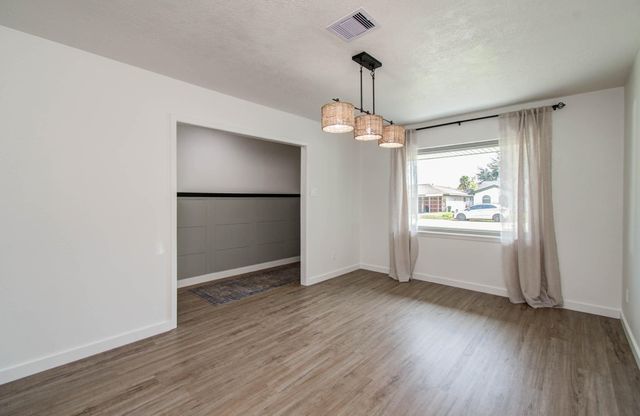 2809 Spa Drive, Deer Park, TX 77536