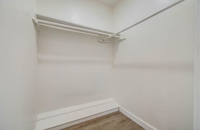 2809 Spa Drive, Deer Park, TX 77536