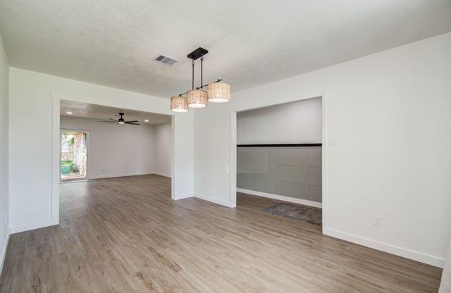 2809 Spa Drive, Deer Park, TX 77536