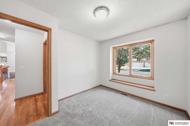 1840 Chloe Lane, Lincoln, NE 68512
