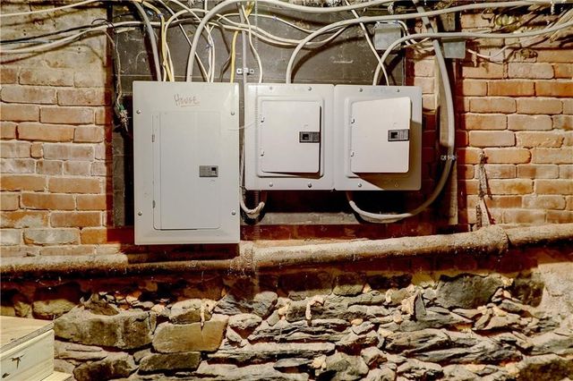 476 Smith Street, Providence, RI 02908