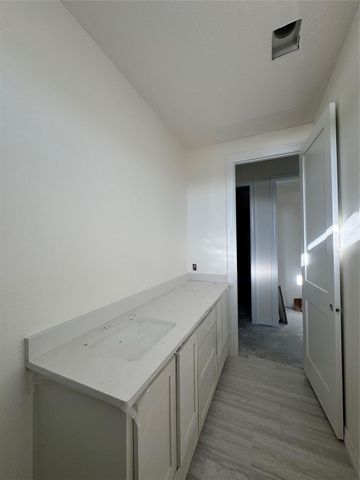 2324 Storyteller Court, College Station, TX 77845