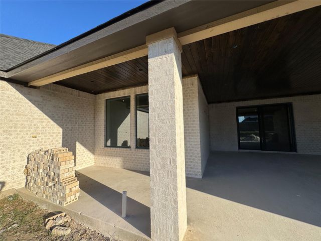 2324 Storyteller Court, College Station, TX 77845