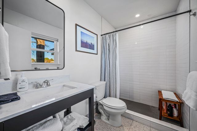 312 Pebble Beach Drive, Trinidad, TX 75163