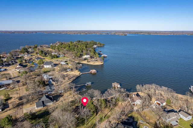 312 Pebble Beach Drive, Trinidad, TX 75163