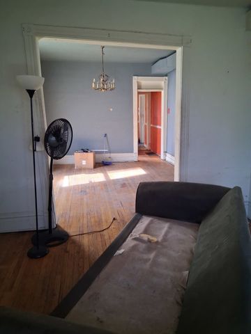 5708 S Lowe Avenue, Chicago, IL 60621