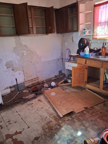 5708 S Lowe Avenue, Chicago, IL 60621