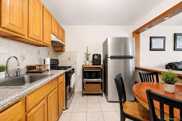 658 Beck Street, Bronx, NY 10455