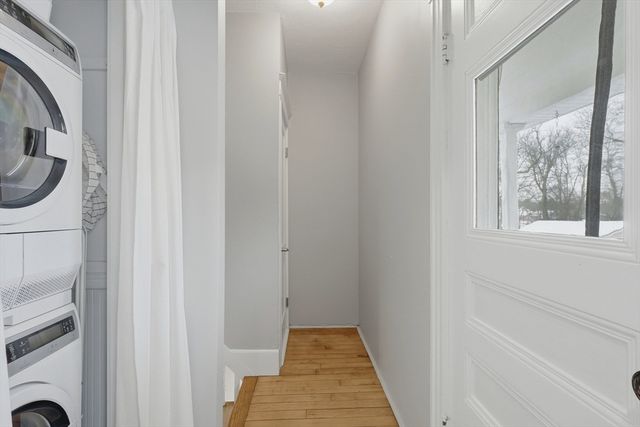 81 Chestnut St 81, Andover, MA 01810