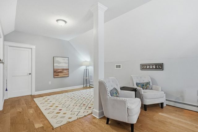 81 Chestnut St 81, Andover, MA 01810