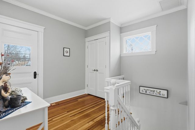 81 Chestnut St 81, Andover, MA 01810