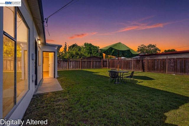 3719 Mission View Dr, Fremont, CA 94538