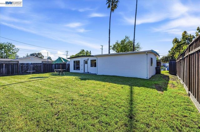 3719 Mission View Dr, Fremont, CA 94538