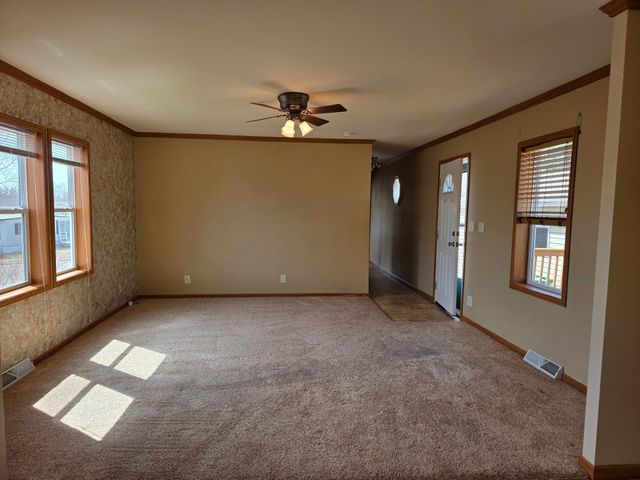 9 Holly Lane, Duluth, MN 55810