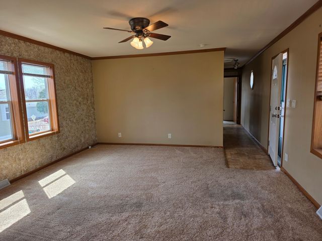 9 Holly Lane, Duluth, MN 55810