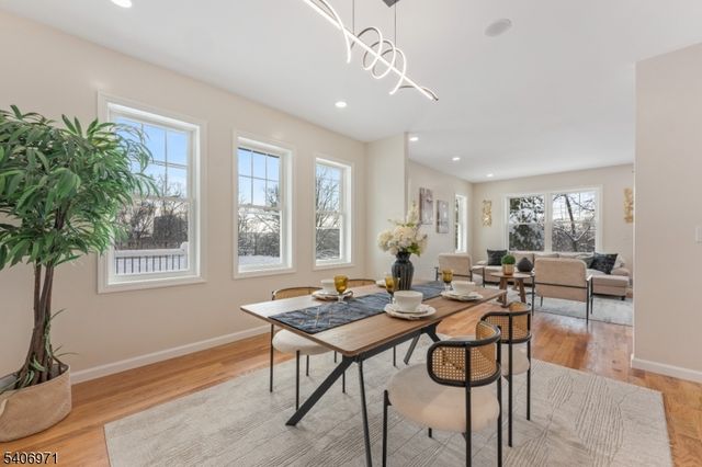 10 Old Rifle Camp Rd, Woodland Park, NJ 07424