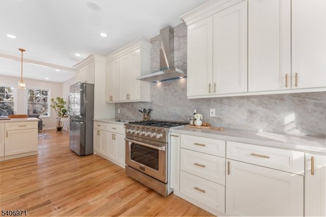 10 Old Rifle Camp Rd, Woodland Park, NJ 07424