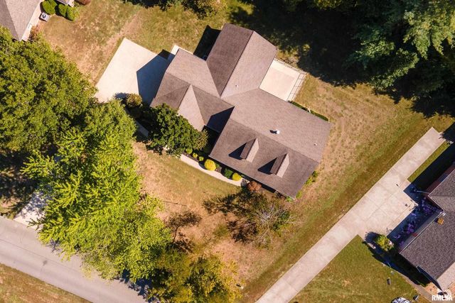 403 Arbor Drive, Carterville, IL 62918