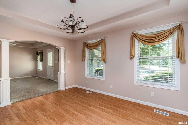 403 Arbor Drive, Carterville, IL 62918