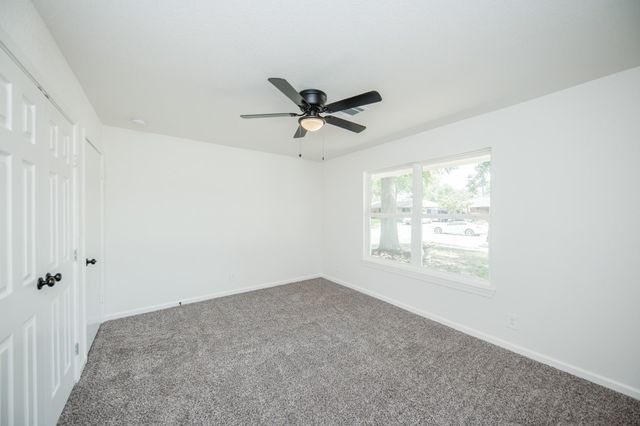 5221 Libbey Lane, Houston, TX 77092