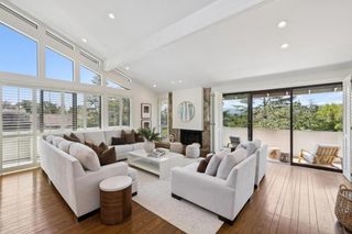 28 Mansion Court 727, Menlo Park, CA 94025