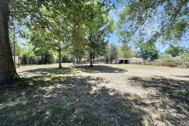 14112 Fm 1485 Road, Conroe, TX 77306
