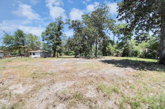 14112 Fm 1485 Road, Conroe, TX 77306