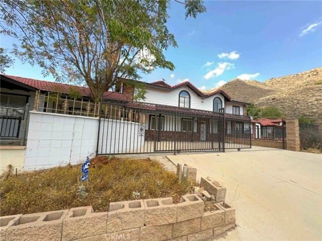 20510 Hill Top Drive, Riverside, CA 92507