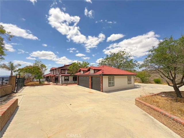 20510 Hill Top Drive, Riverside, CA 92507